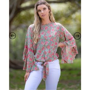 Cienna Design Gabi Top Mint NWT  Small Retail Price $60 Silk Polyester